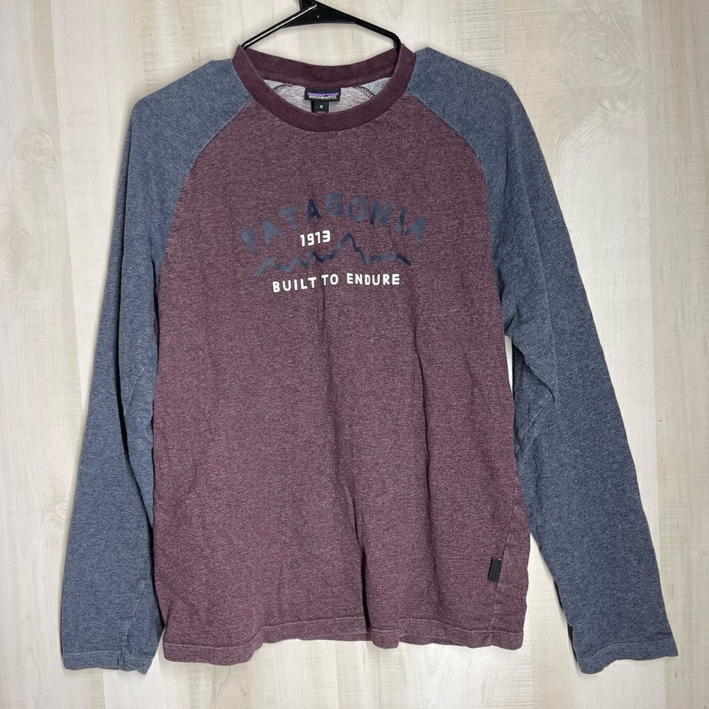 Patagonia maroon blue raglan shirt‎ long sleeve, size medium